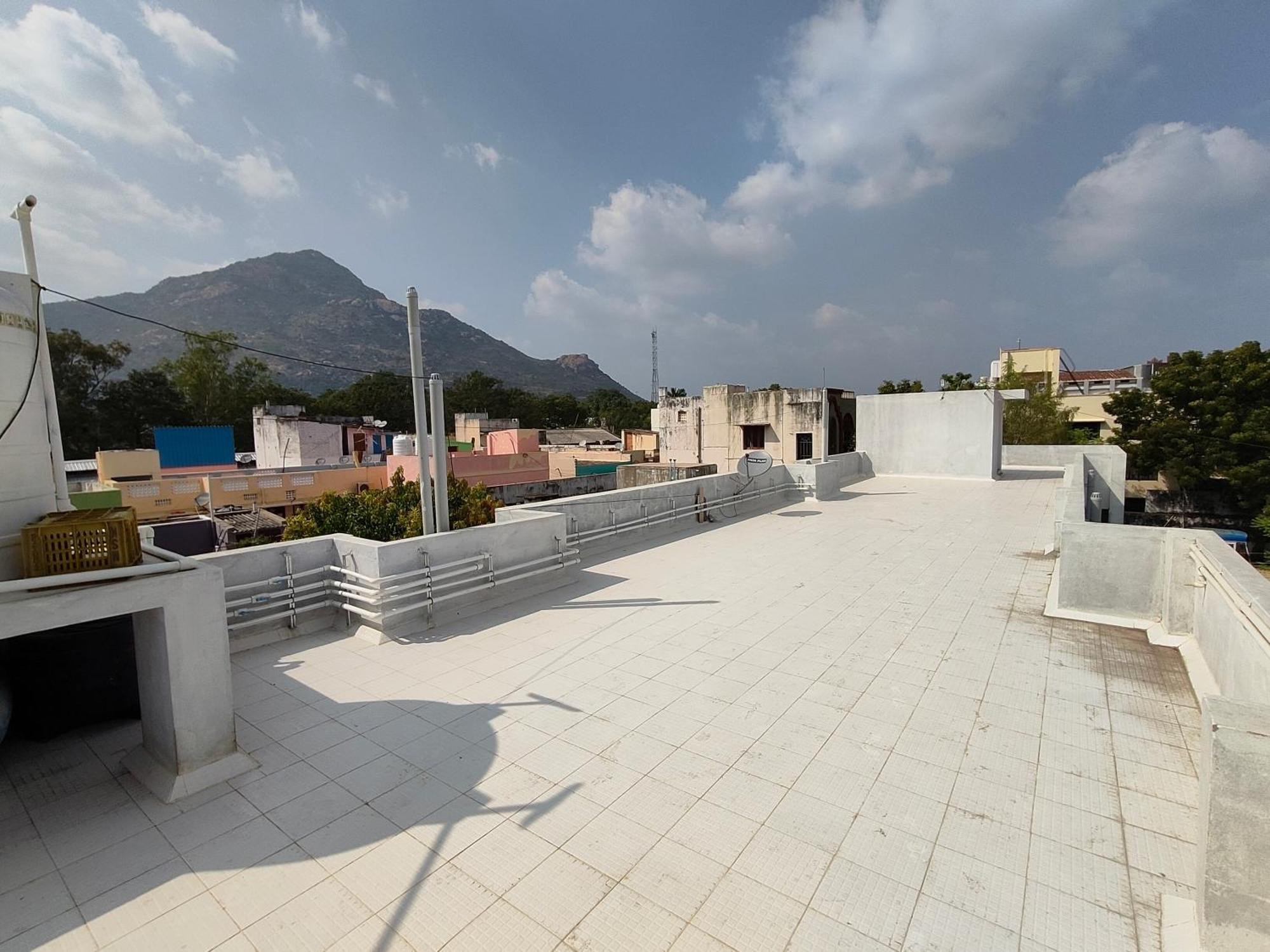 Nivas Hill View Homestay Tiruvannāmalai Eksteriør bilde